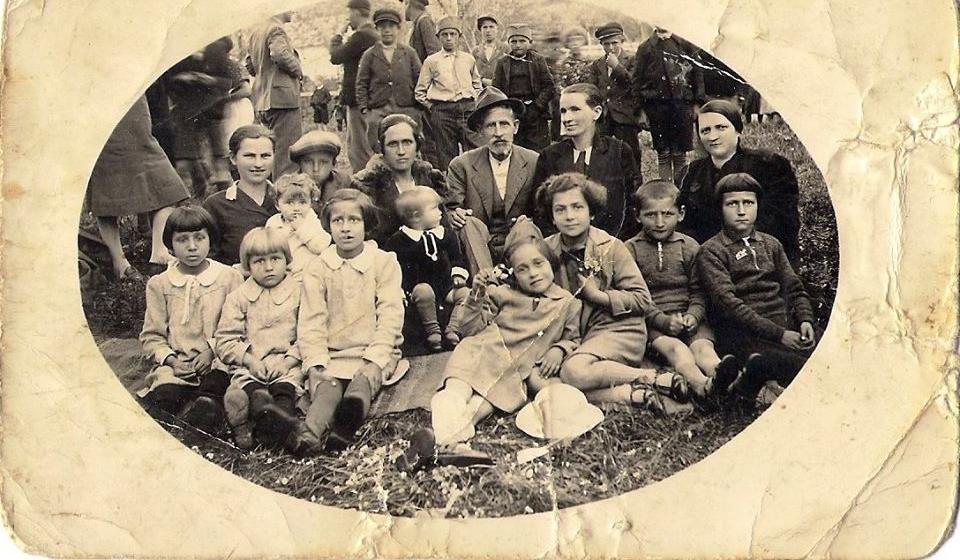 Proslava Đurđevdana u Vranju 1938. godine. Foto porodična arhiva Dragane Krstić