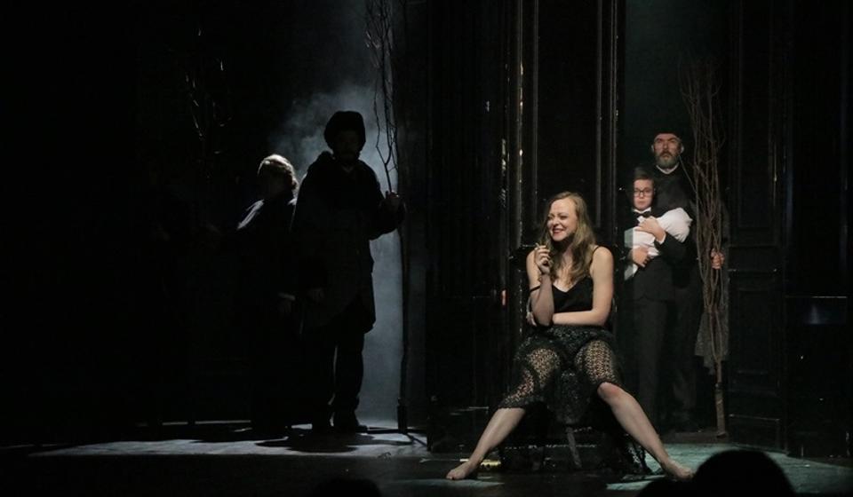 Ana Karenjina, Novosadskog pozorišta, najbolja predstava 41. Borinih pozorišnih dana. Foto Vranje News