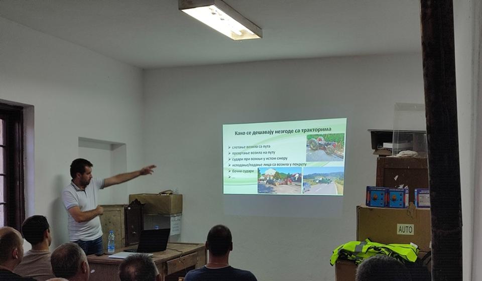 Foto Aktivisti iz komšiluka