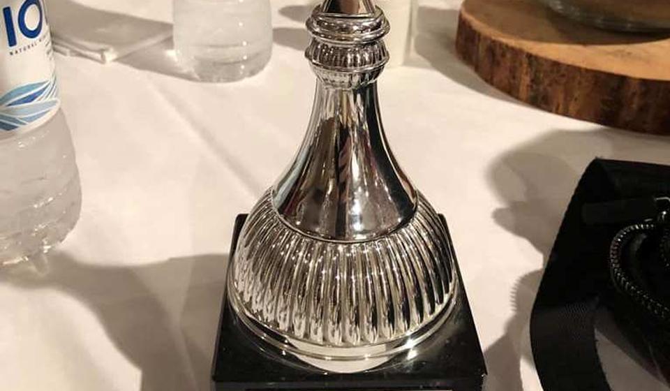 Pehar stigao u Vranje. Foto FK Dinamo Vranje