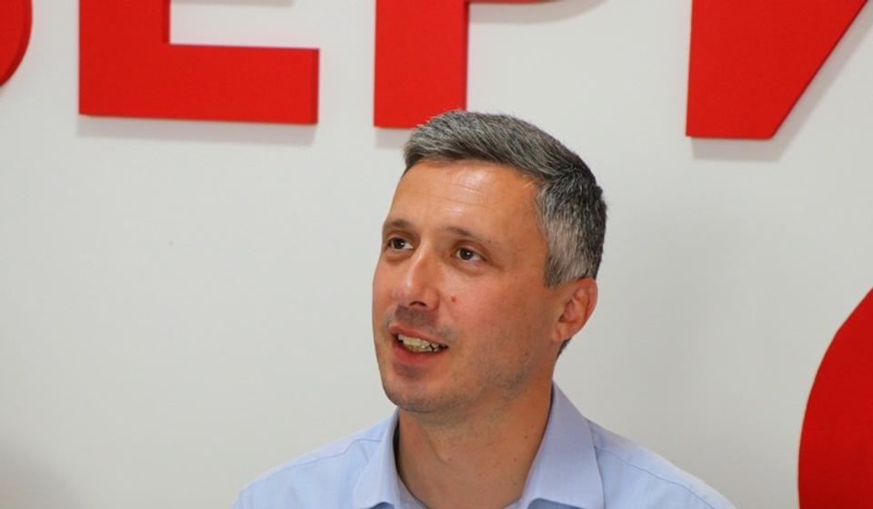 U planu ispunjenje drugog dela obećanja datog tokom tajnih pregovora na relaciji Vučić - Tači. Foto Vranje News