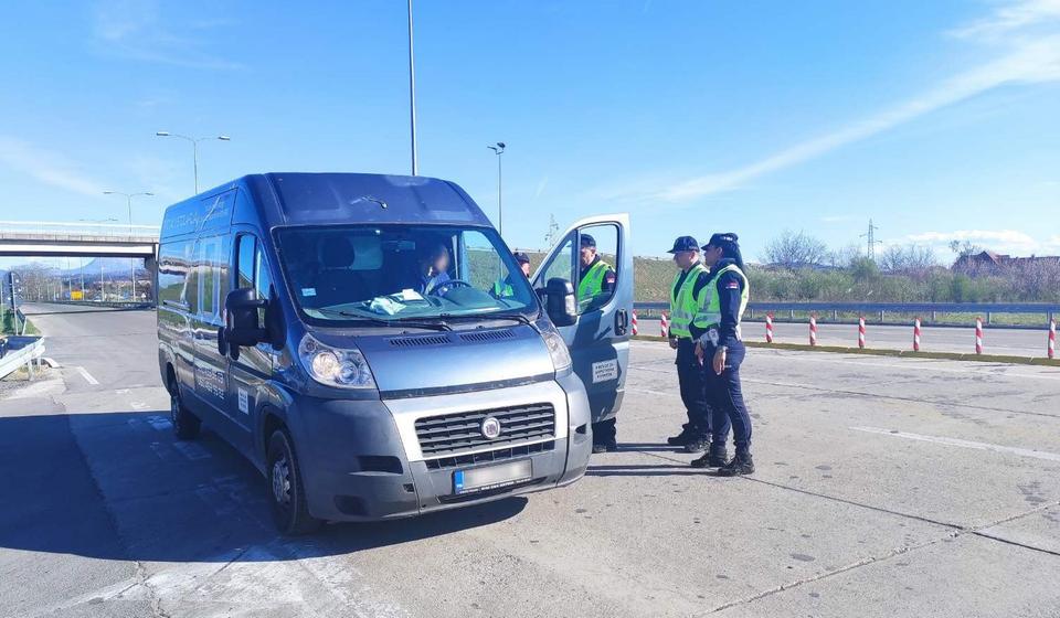 Foto ilustracija MUP