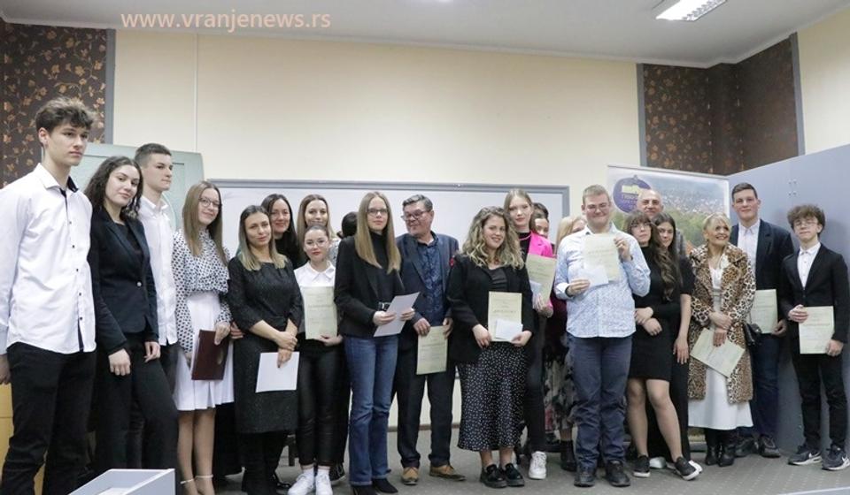 Sa jednog od ranijih takmičenja u besedništvu. Foto Vranje news
