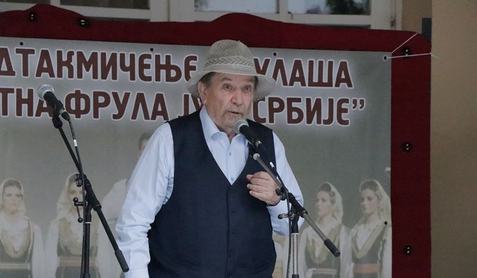 Dugogodišnji predsednik Udruženja književnika Srbije kazivao svoje stihove: Radomir Andrić. Foto Vranje News