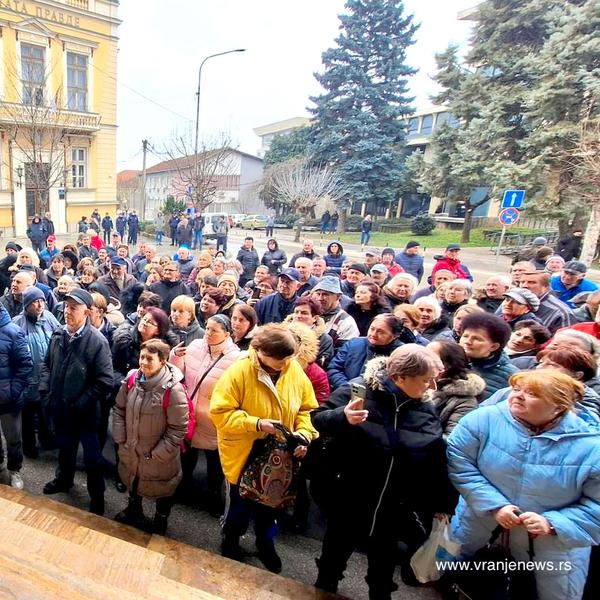 Sa današnjeg prostesta radnika 