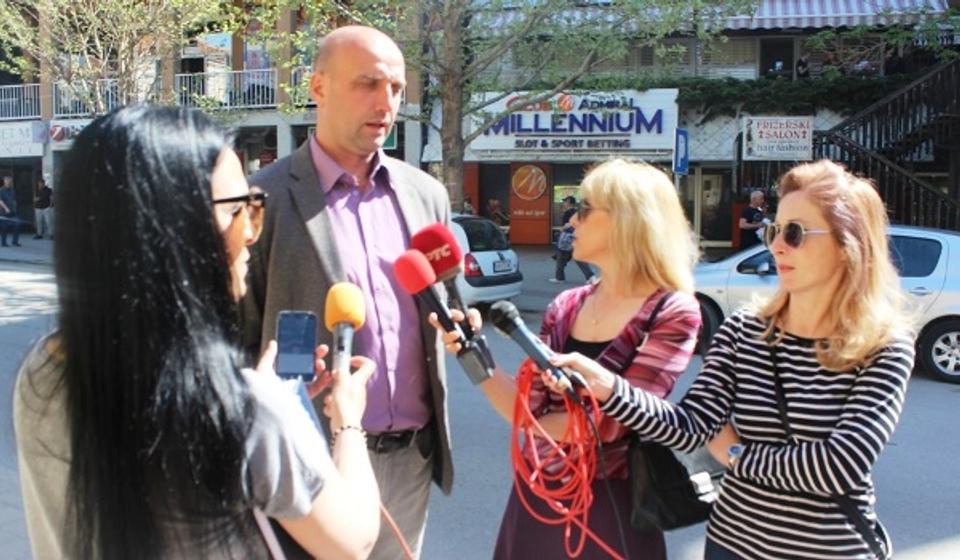 Podrška uvođenju reda na parking prostorima: Dejan Tričković. Foto Grad Vranje