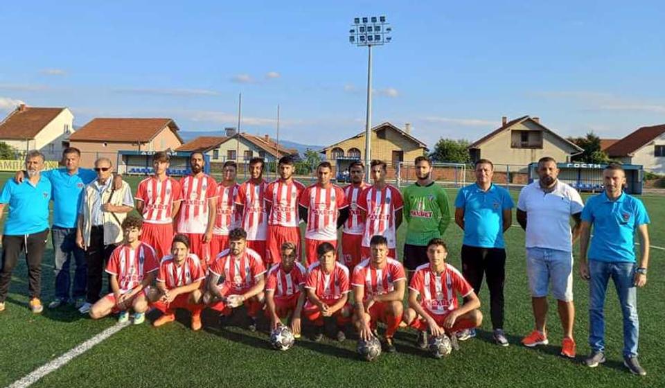 Kao zapete puške: vranjski Radnički u prvom kolu bio slobodan, a za vikend će odigrati prvi takmičarski meč posle desetogodišnje pauze protiv FK Pavlovca. Foto FK Radnički