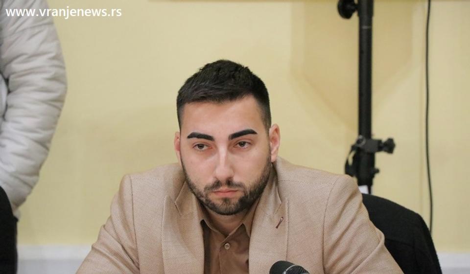 Uroš Ilić, predsednik Udruženja Aktivisti iz komšiluka. Foto Vranje News