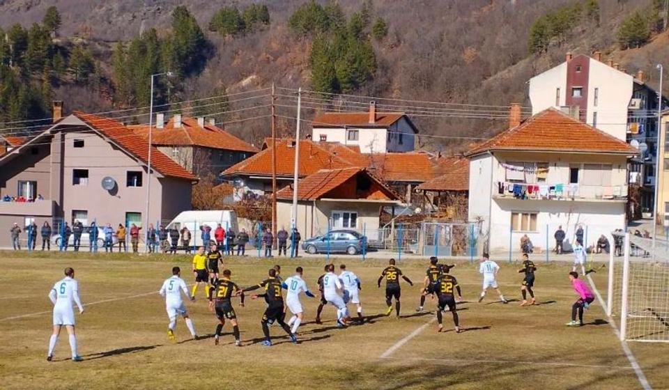 Detalj sa utakmice u Trgovištu. Foto FK Pčinja