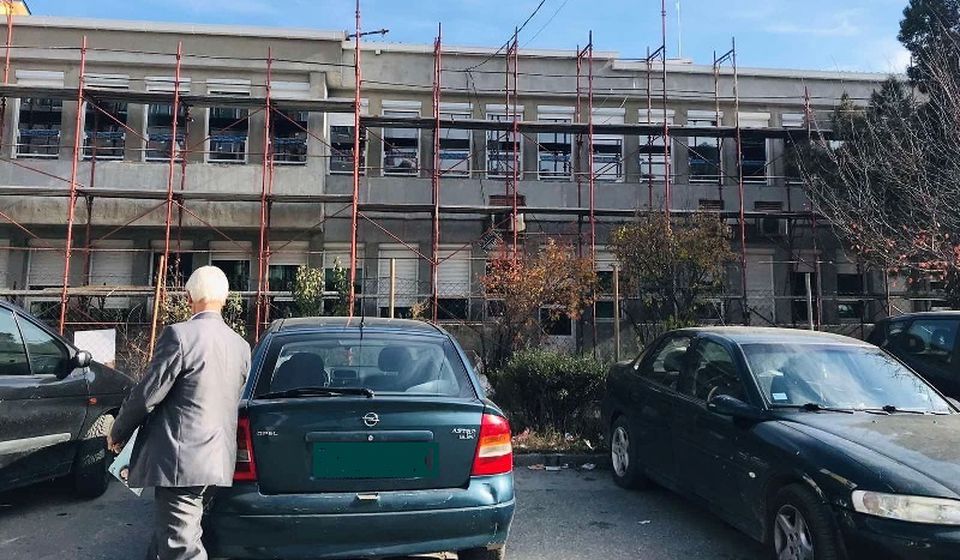 Infektivno odeljenje, sagrađeno 1975. godine, danas se renovira. Foto Vranje News