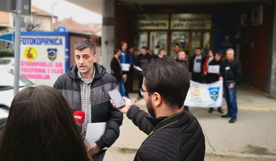 Dušan Mladenović. Foto Foto Unija sindikata prosvetnih radnika
