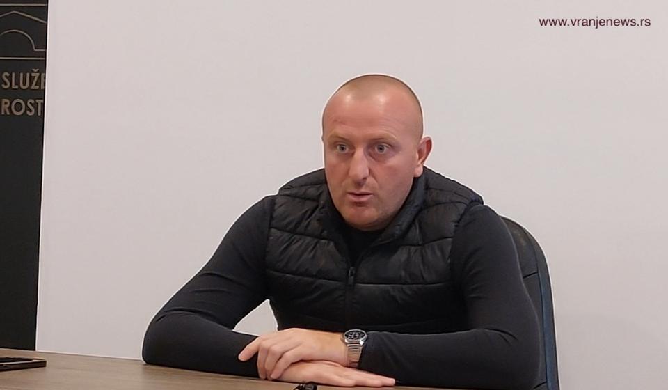 Marko Jovanović na današnjoj konferenciji za medije. Foto Vranje news