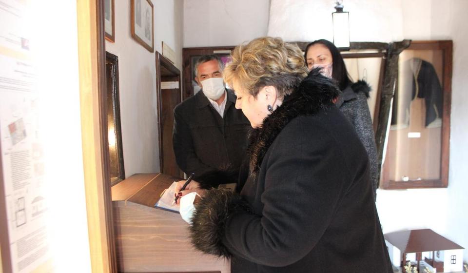 Ministarka u Vranju obišla i Muzej kuću Bore Stankovića. Foto privreda.gov.rs