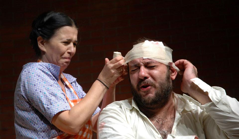 Bandović u predstavi Balkanski špijun. Foto Narodno pozorište