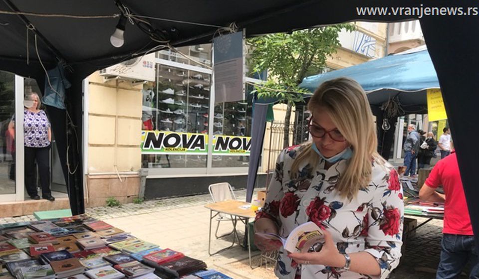 Nakon Letnjeg salona od 15. juna počeće da radi i Likovna radionica: direktorka NU Gordana Dimitrijević. Foto Vranje News