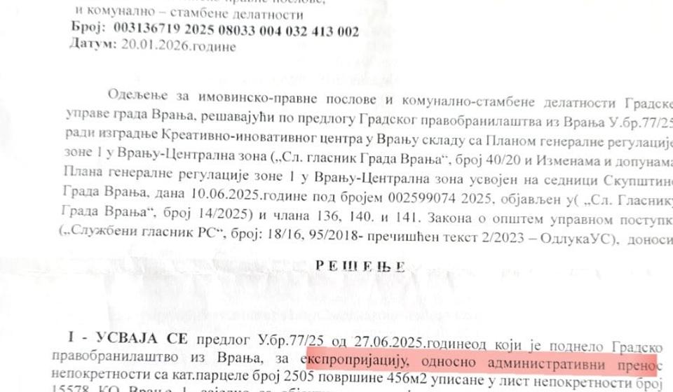 Rešenje Odeljenja za imovinsko-pravne poslove kojim se traži prenos vojine na Grad Vranje potpisala je Sanja Zlatković. Foto printscreen rešenja