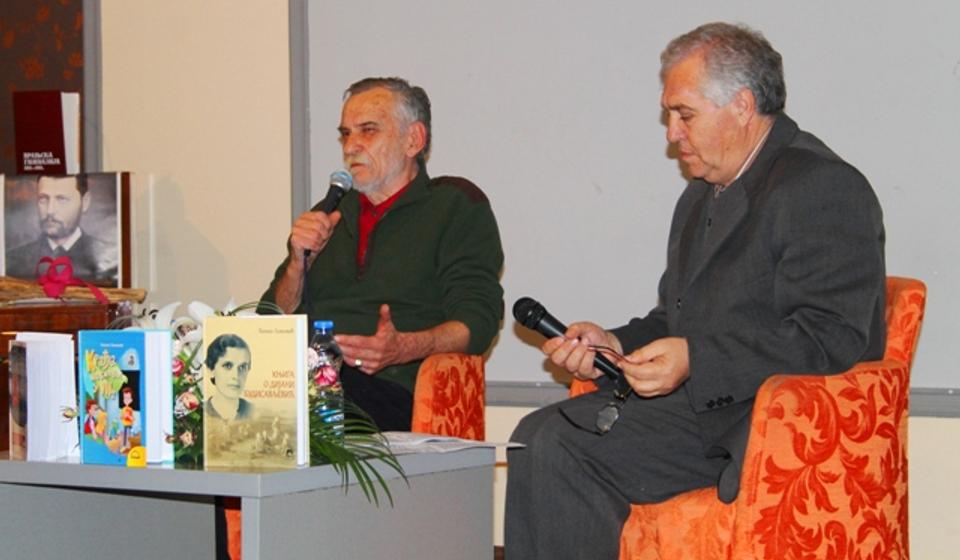 Boško Lomović i Vlasta Cenić. Foto VranjeNews