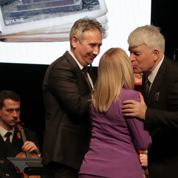 Aj' pa da se poftori celivka istom prigodom: Zorta od Gumerište u januaru 2025. kao laureat najvišeg gradskog priznanja. Foto Vranje news