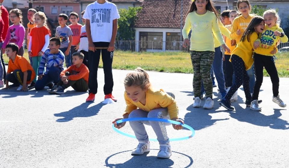 Foto OŠ Radoje Domanović