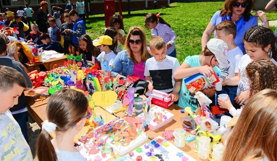 Foto OŠ Svetozar Marković