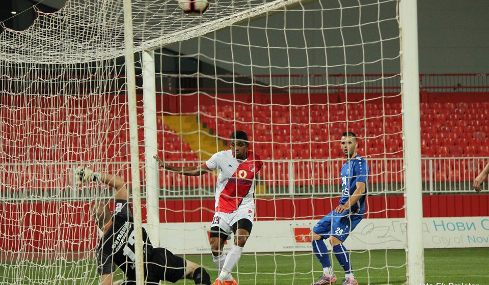 Leandro Pinto postiže izjednačujući gol za Novosađane. Foto FK Proleter