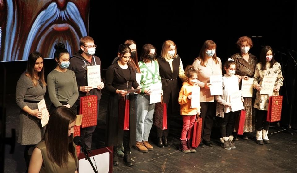 Najbolji na literarnom konkursu. Foto Vranje News