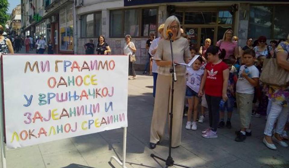 Deca promovišu sebe, ustanovu i vaspitno-obrazovni rad: direktorka Terzić. Foto VranjeNews