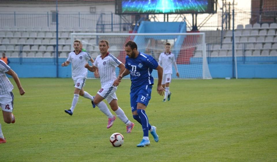 Pojačanje Radnika Nemanja Tomić u akciji. Foto FK Radnik