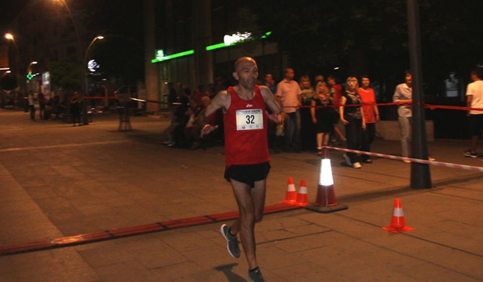 Makedonski rekorder Trpe Martinovski drugi na Vranjskom maratonu. Foto VranjeNews