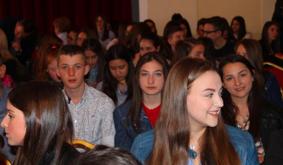 Oko 150 inovatora takmičilo se u Domu vojske u Vranju. Foto VranjeNews