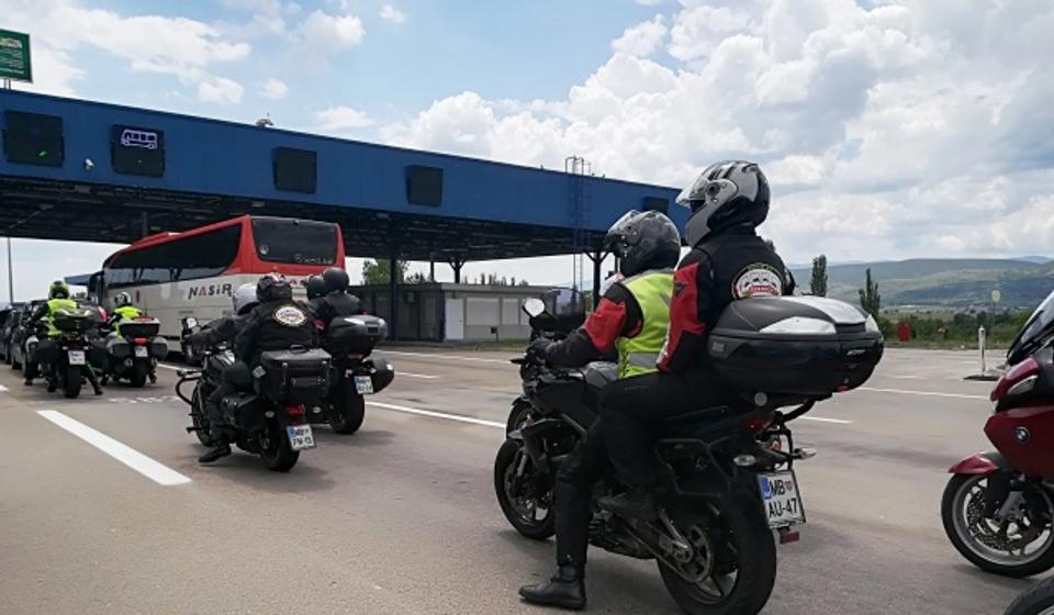 Na Preševu se na izlazu ka Makedoniji čeka oko sat i po. Foto VranjeNews