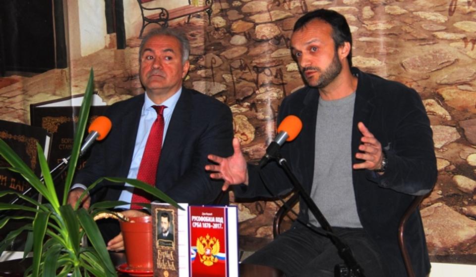 Milo Lompar i Dejan Mirović. Foto VranjeNews