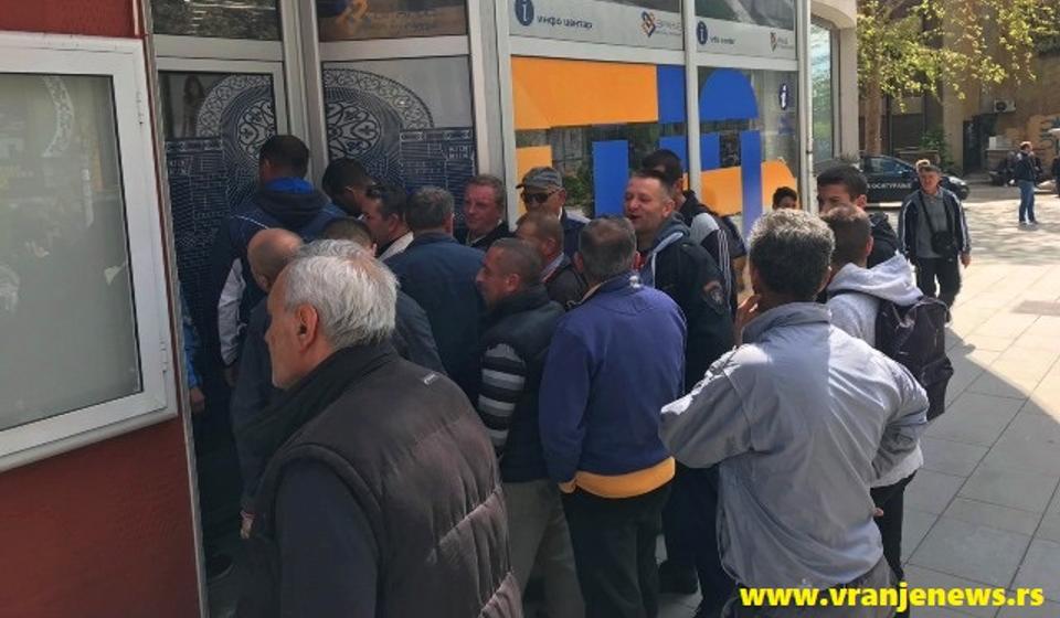 Traži se karta više. Foto VranjeNews