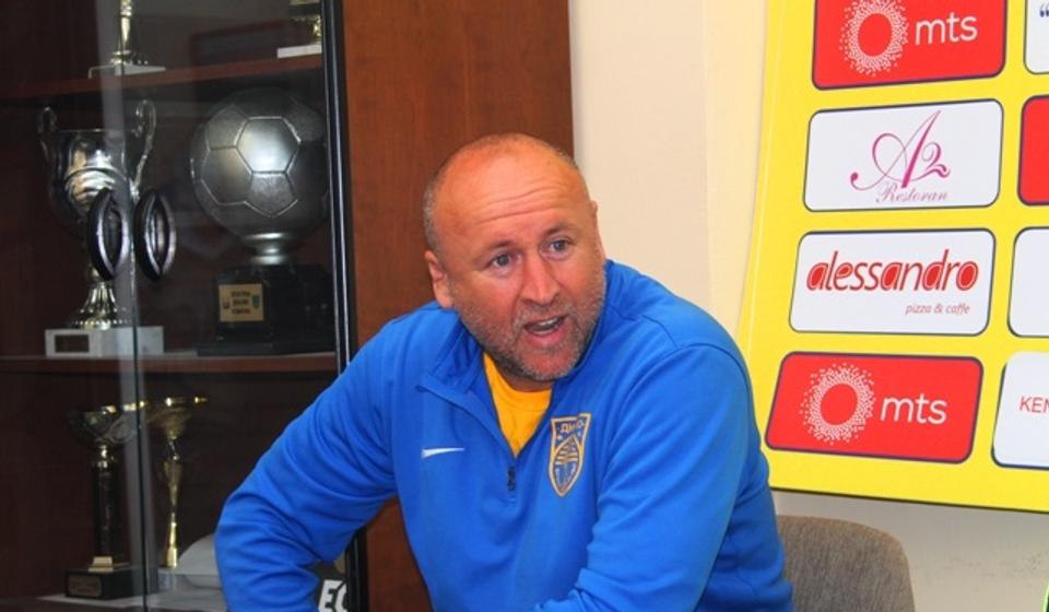 Glavni motivator Dinama: Saša Ćurčić Đani. Foto VranjeNews