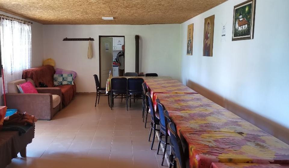 Manastirska trpezarija ima 70 mesta. Foto R. Irić