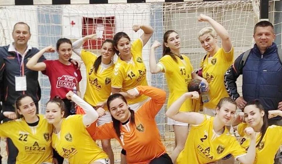 Slavlje nakon pobede u Kuršumliji. Foto RSU Feniks