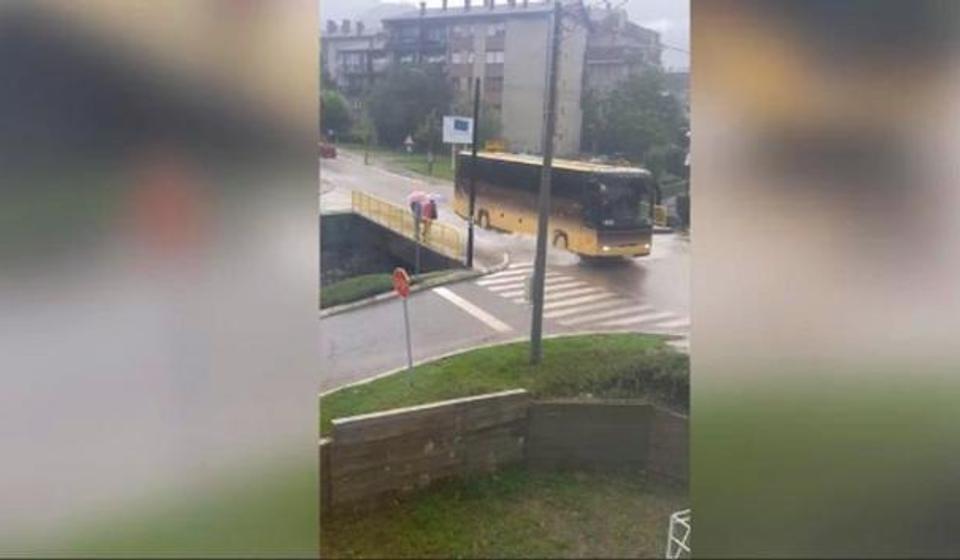 Foto screenshot privatan snimak