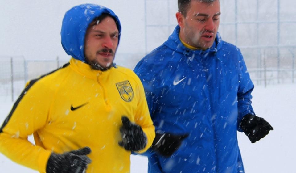 Centarfor Željko Dimitrov (desno) trenutno najskuplji igrač Dinama sa 300.000 evra. Foto VranjeNews