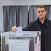 Slobodan Petrović u nedelju na biračkom mestu. Foto L.V.