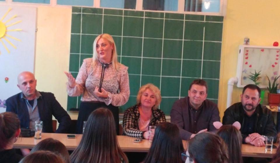 Foto OŠ Jovan Jovanović Zmaj