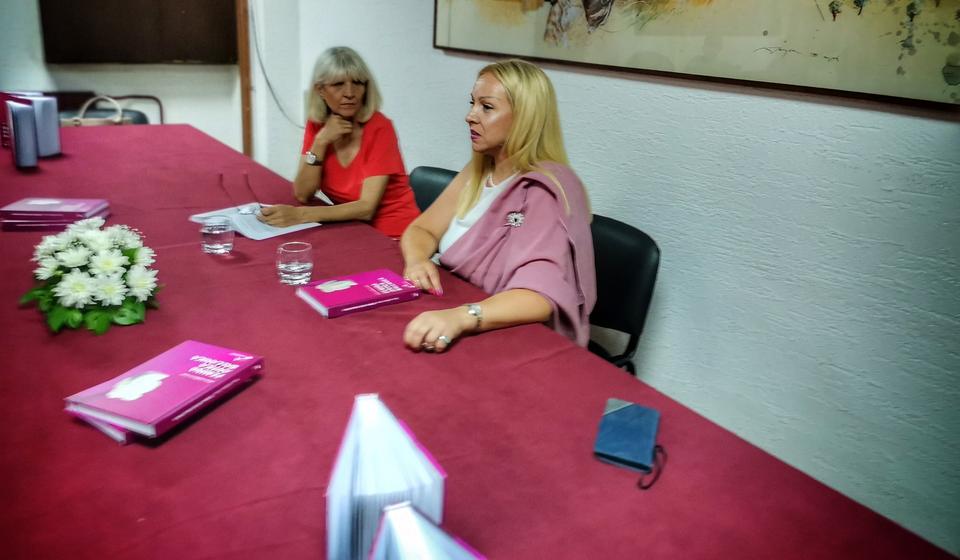 Knjiga sagledava žene kroz prizmu vizuelne kulture u kasnoantičkom periodu na prostoru Srbije. Foto Fejsbuk profil Jelene Anđelković Grašar