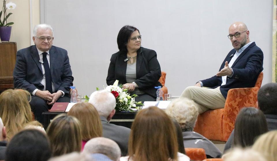 Detalj sa književne večeri posvećene Simonu Simonoviću. Foto Vranje news