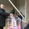 Manić glasa u prostorijama Crvenog krsta. Foto Vranje News