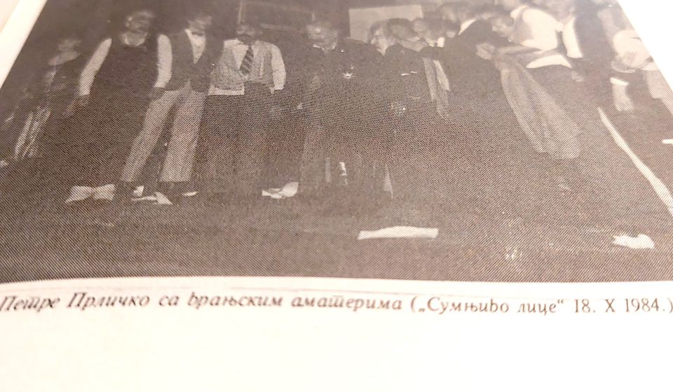 Foto Vranje news (izvor Pozorišni život Vranja, Dom kulture Vranje, 1987)