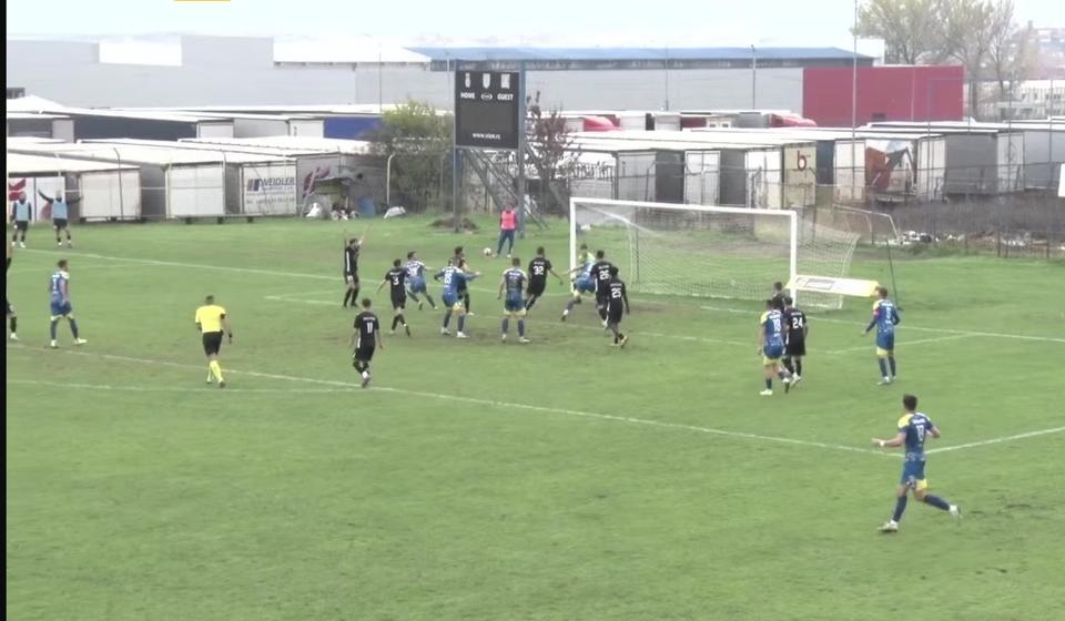 Momenat kada Spremo postiže izjednačujući gol za Dinamo Jug. Foto PLS