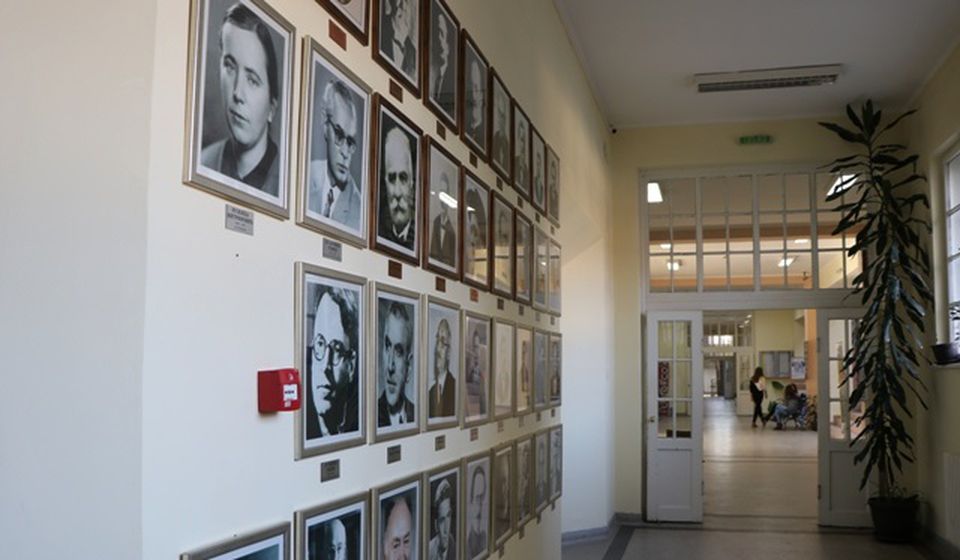 Mnogo je znamenitih ličnosti prošlo kroz najstariju školu u Vranju. Foto Vranje News