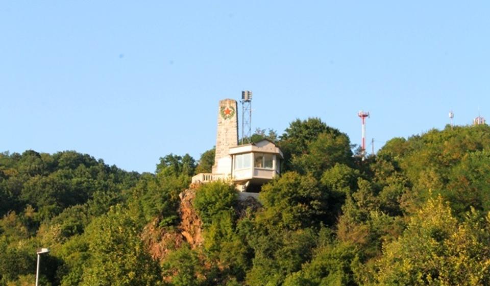 Tradicionalnom budilicom na vidikovcu iznad Vranjske Banje označen početak niza događaja u sklopu ovogodišnje manifestacije. Foto VranjeNews