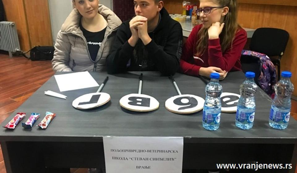 Ekipa trećeplasirane Poljoprivredno-veterinarske škole 