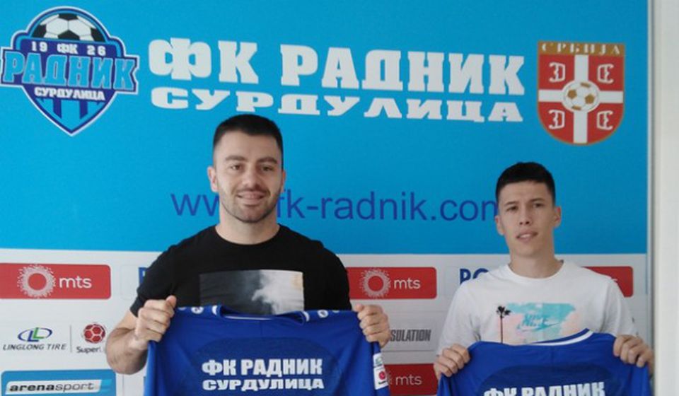 Dimitrov (levo) i Vesić. Foto FK Radnik