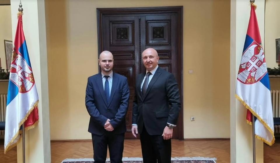 Anačkov (levo) sa srpskim ambasadorom Željkom Jovićem. Foto BSC